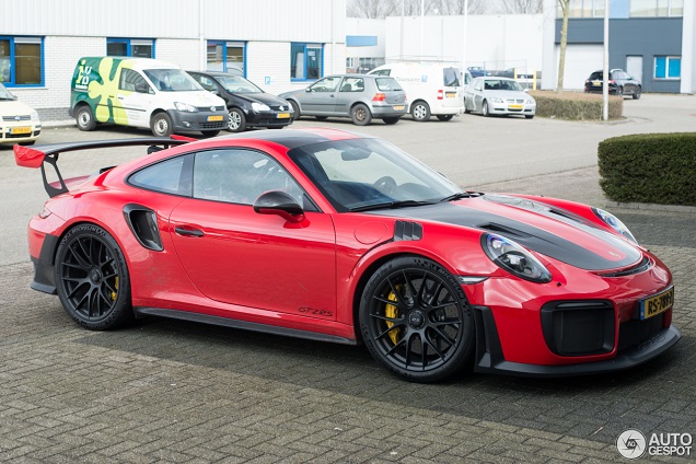 Spot van de dag: Porsche 991 GT2 RS Weissach Package