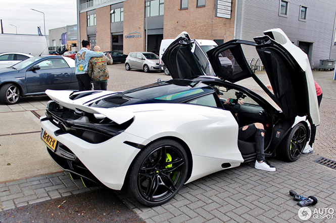 De McLaren 720S van Joseph Klibansky is af