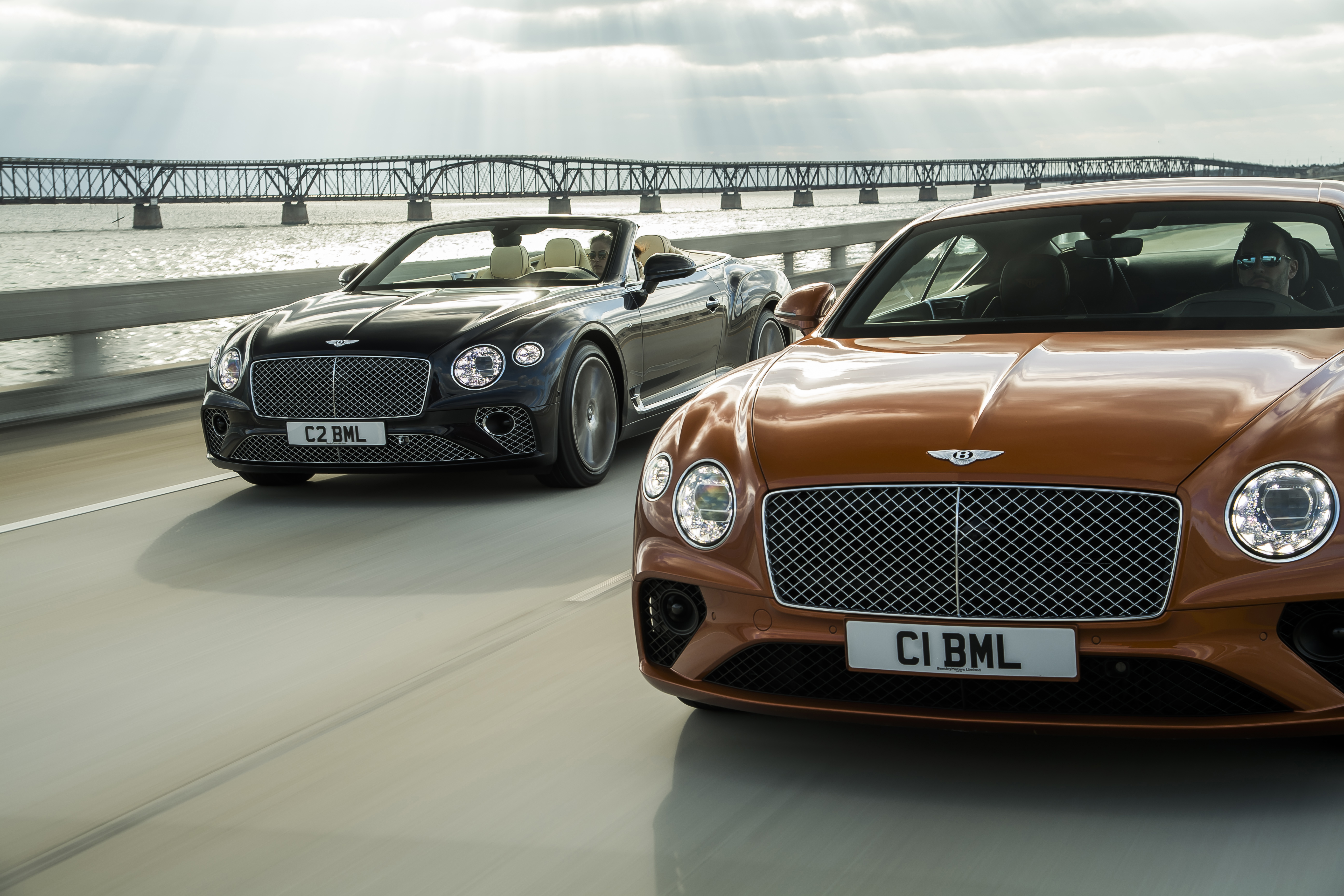 Bentley presenteert: Continental GT en GTC V8!