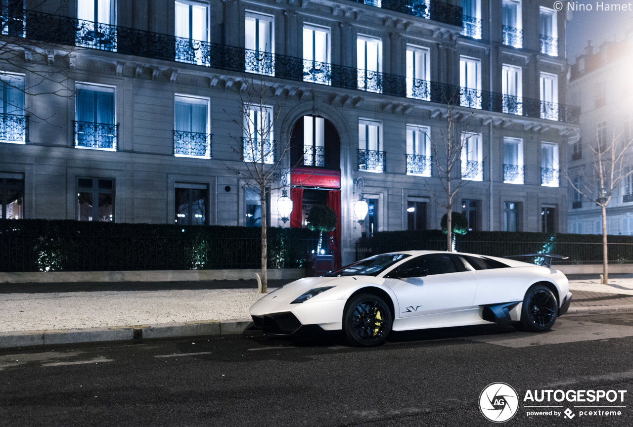 Lamborghini Murciélago LP670-SV is een echt nachtdier