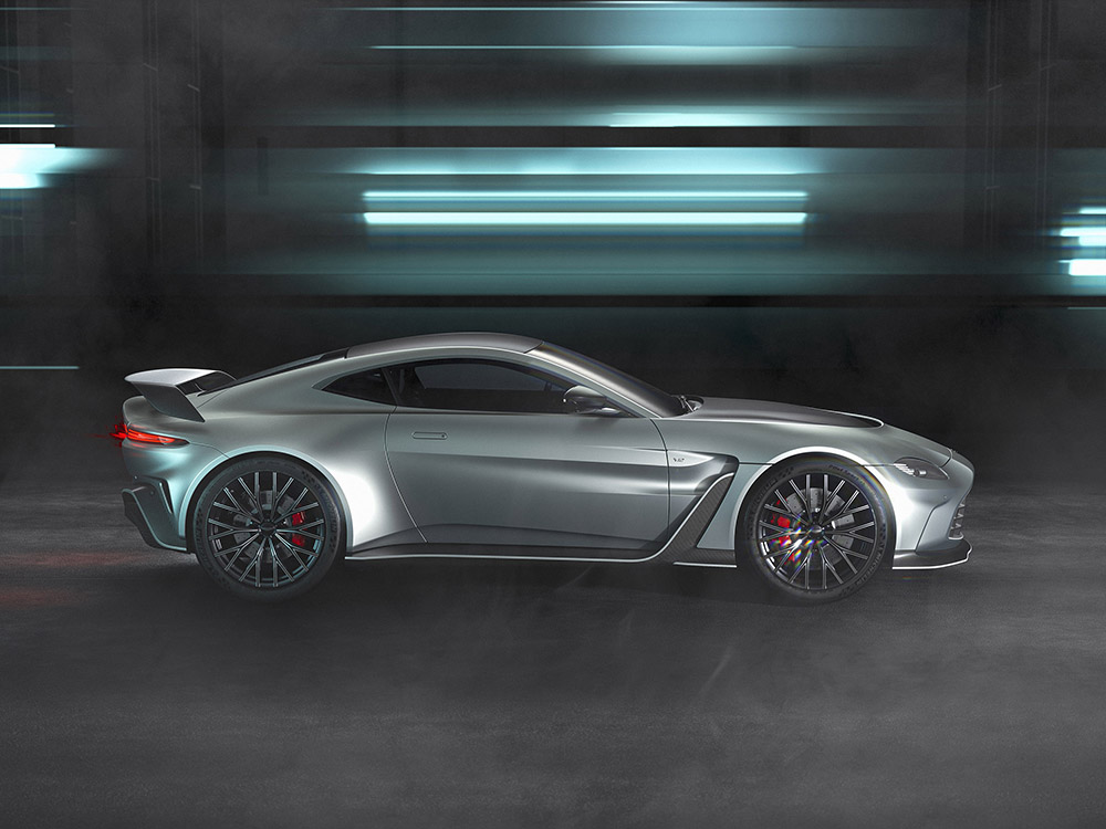 Vertrek nooit geruisloos; Aston Martin V12 Vantage