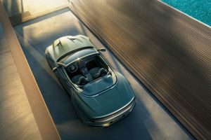 Aston Martin Vanquish Volante: The ultimate convertible