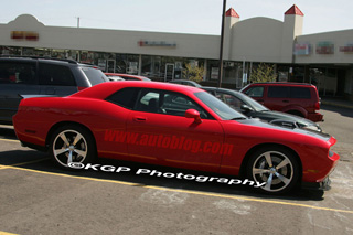 Dodge Challenger SRT-10 op straat gespot