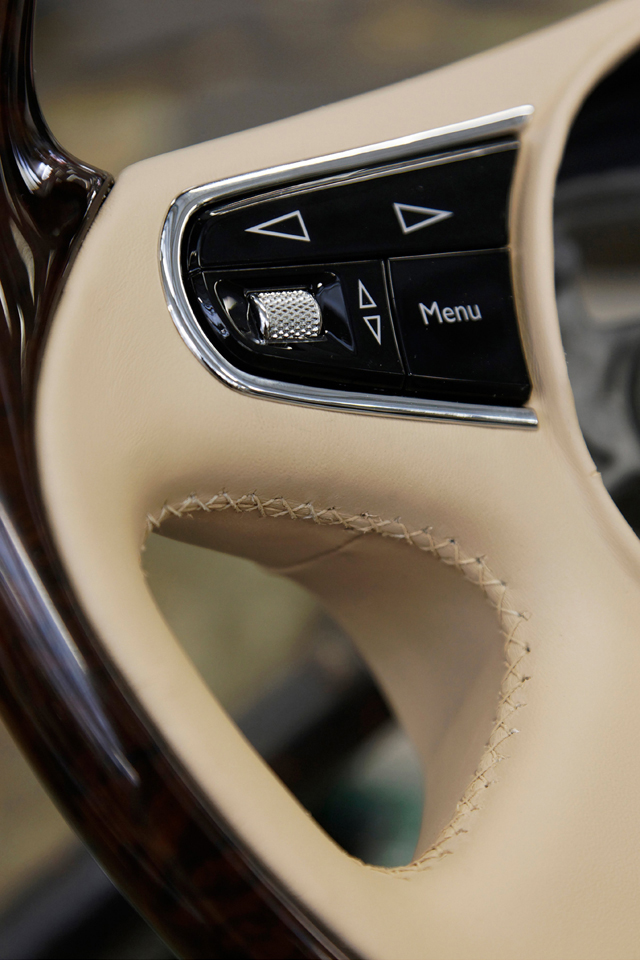 Bentley Mulsanne in detail 