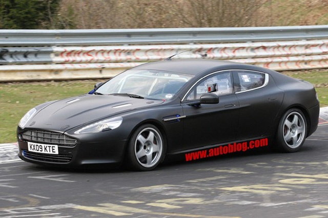 Raceversie Aston Martin Rapide in de maak