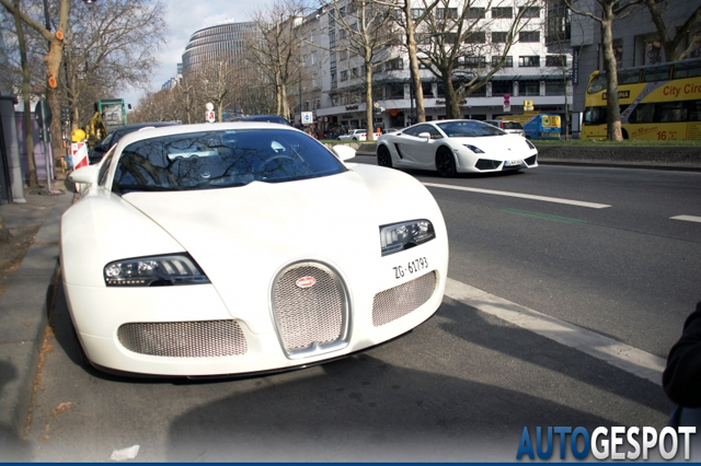 Spot van de dag: Bugatti Veyron 16.4 in Berlijn