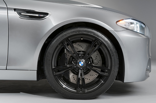 Nu officieel: BMW M5 Concept