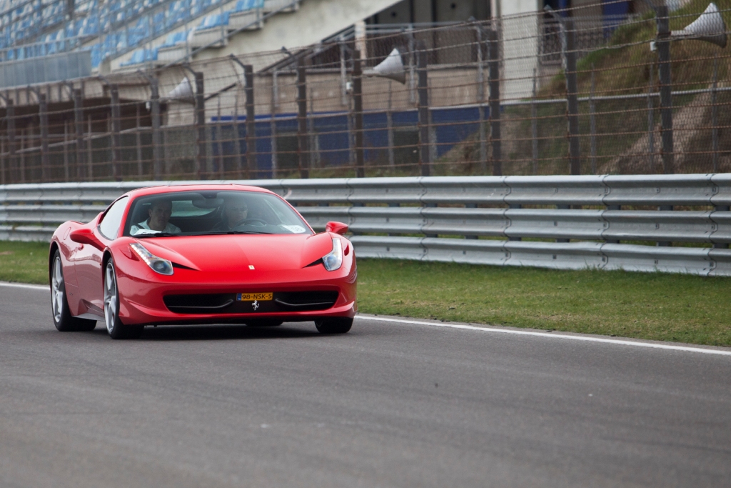 Fotoverslag: Ferrari Club Nederland op Circuitpark Zandvoort: deel twee