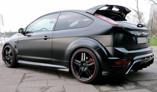 Ruig rally kanon: Ford Focus RS Anderson Germany Black Racing Edition