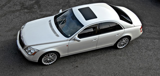 De ideale trouwauto: Project Kahn Wedding Commemorative Maybach 57