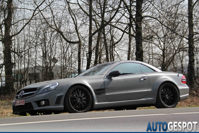 Gespot: opvallende Mercedes-Benz SL 55 AMG am Ring!