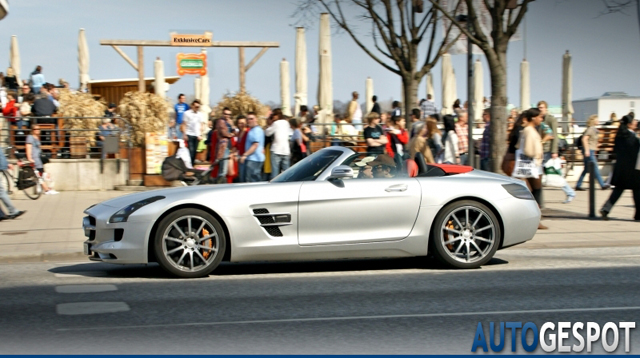 Primeur gespot: Mercedes-Benz SLS AMG Roadster