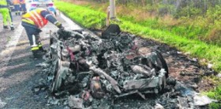 Ferrari 458 Italia uitgebrand op Belgische snelweg