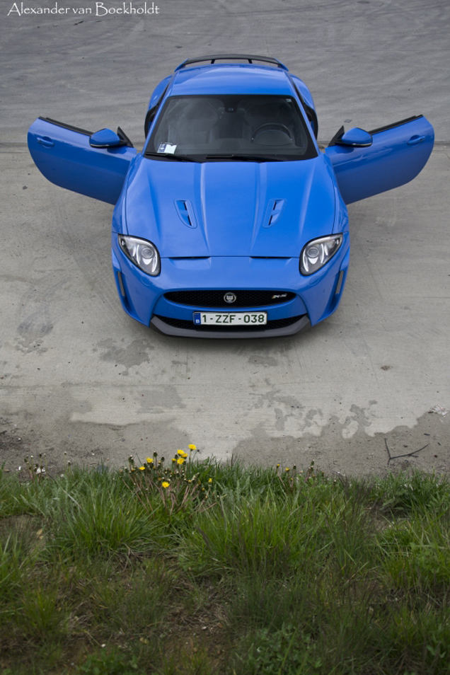 Photoshoot : Jaguar XKR-S 2012