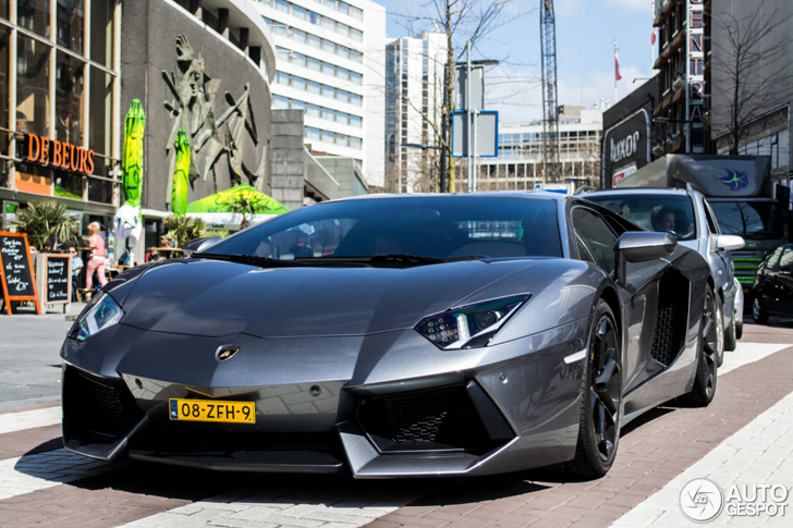 Spot van de dag: Lamborghini Aventador LP700-4