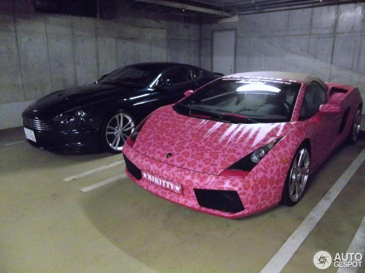 This one is for the ladies: pink Lamborghini Gallardo