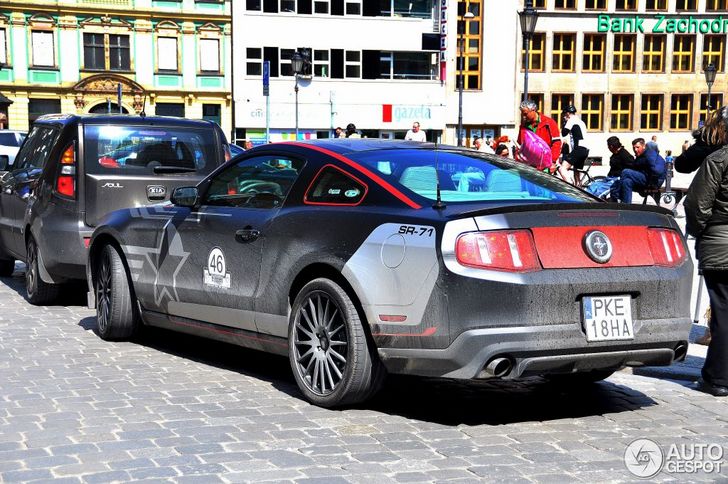 Eenmalig geproduceerde Ford Mustang Blackbird SR-71 gespot 