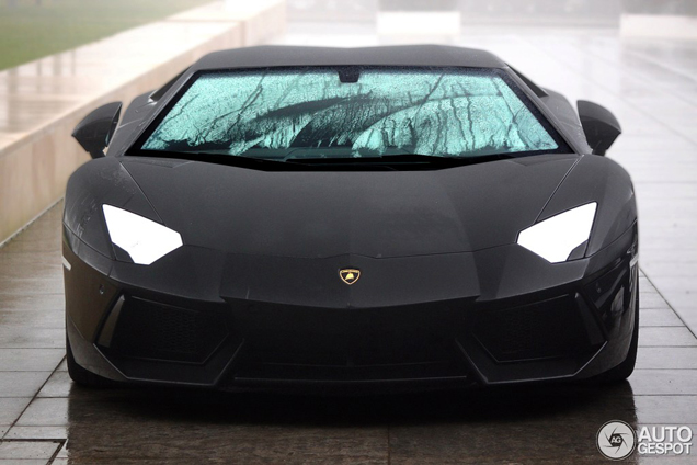 Gespot voor de Aventador-liefhebber: matte kleuren deel 152