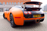 Bugatti Veyron is orange for King's day!