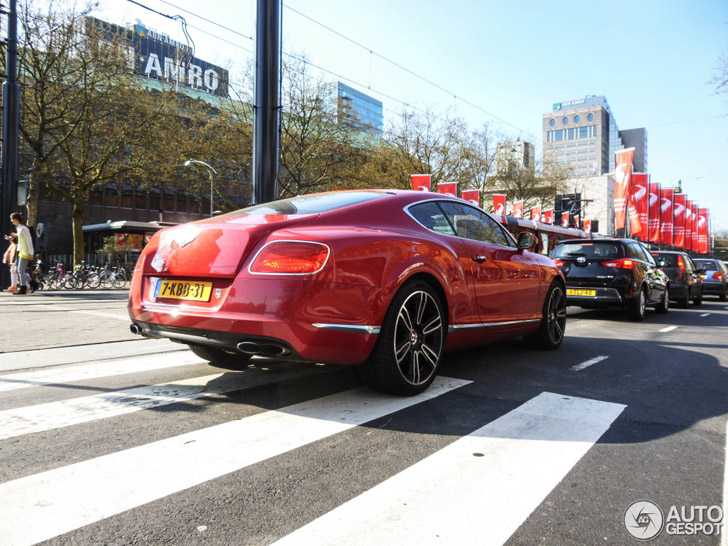 Spot van de dag: Bentley Continental V8