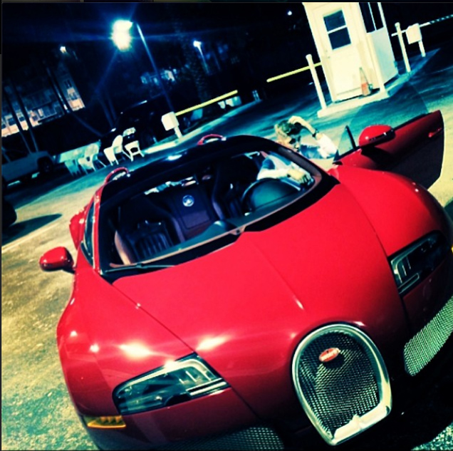 Justin Bieber rolt nu in een Bugatti Veyron 16.4