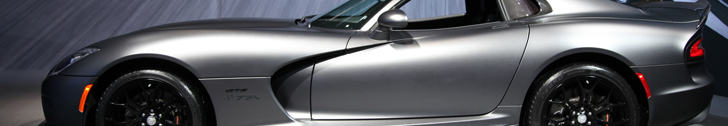 2014 纽约车展: SRT Viper Time Attack Anodized Carbon Special Edition