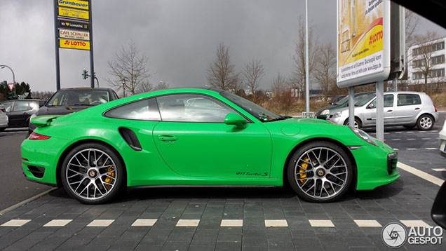 Fraai geconfigureerd: Porsche 991 Turbo S 