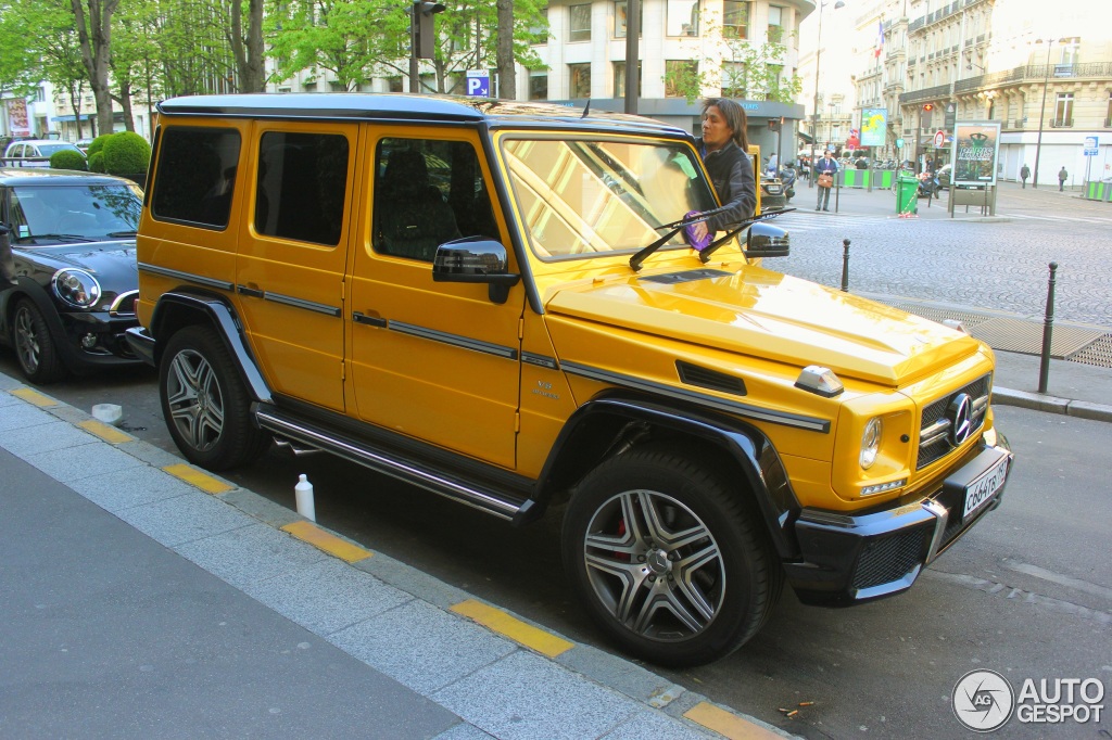 Mercedes G-Klasse Crazy Color imponeert op straat