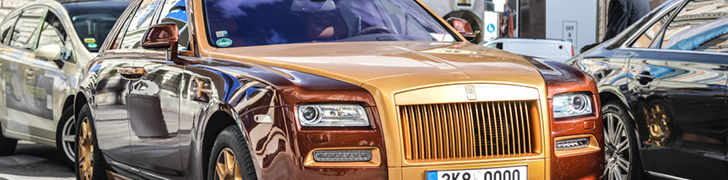 入镜: 特制 Mansory Ghost