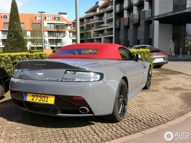 Aston Martin V12 Vantage S Roadster is één bonk elegantie