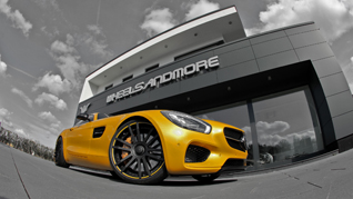 Wheelsandmore plakt meer dan alleen dikke velgen onder de AMG GT S