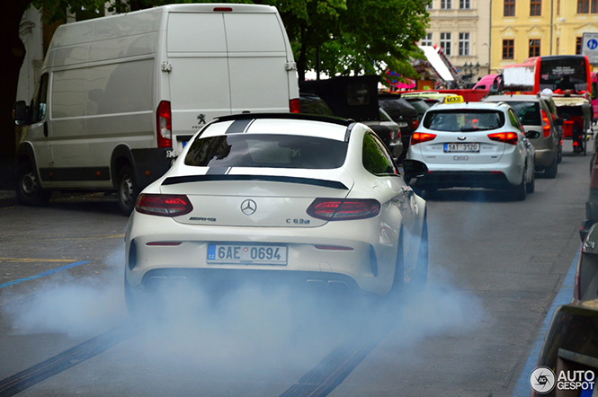 Mercedes-AMG C 63 S Coupé Edition 1 is goede strepentrekker