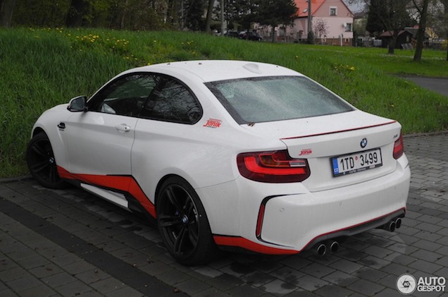 Is dit de juiste striping voor de BMW M2?
