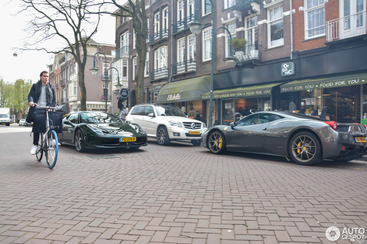 2 maal Ferrari 458 in Amsterdam