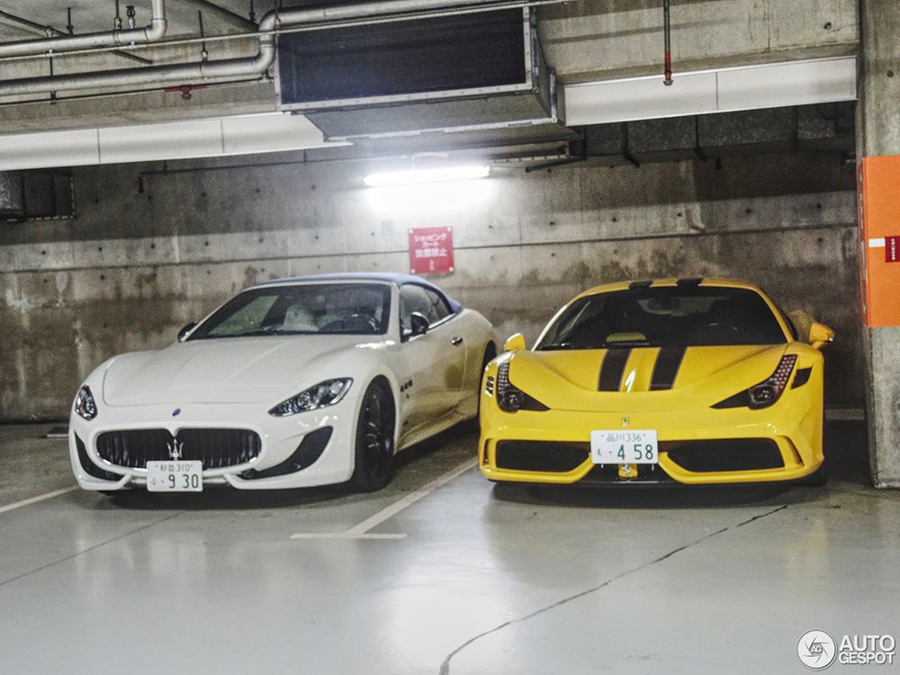 Goedgevulde garage laat schatten van Tokyo zien