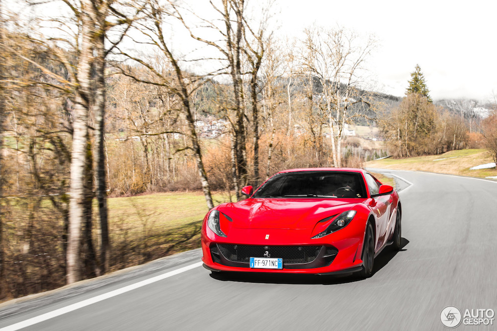 Prachtige fotoshoot van Ferrari 812 Superfast doet dromen…