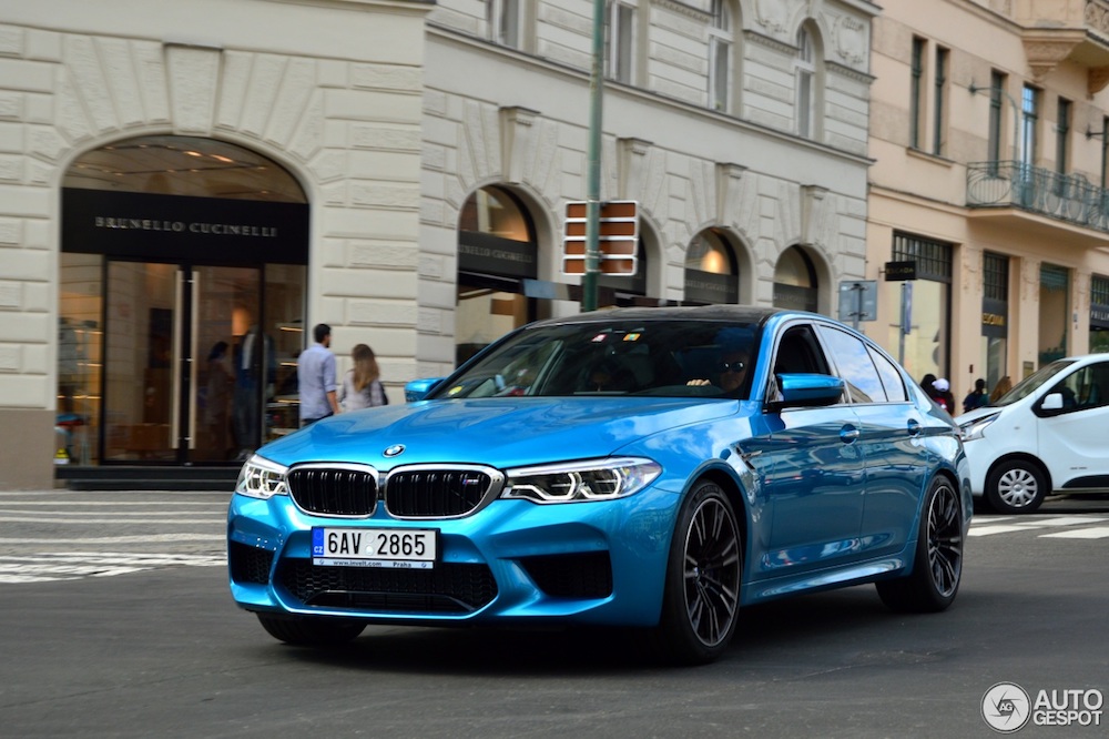 Deze BMW M5 F90 ziet er fris uit