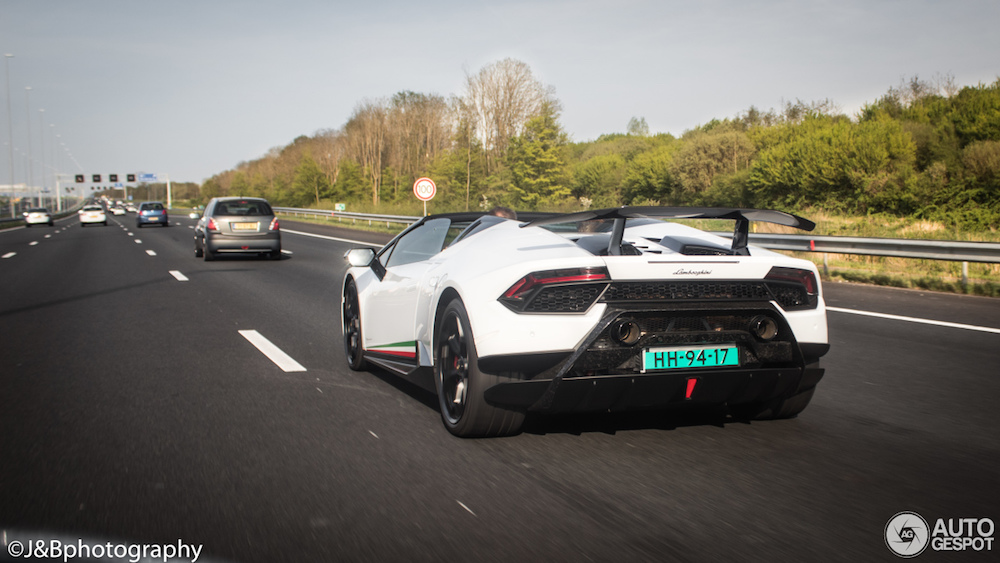 Spot van de Dag: de eerste Performante Spyder in Nederland