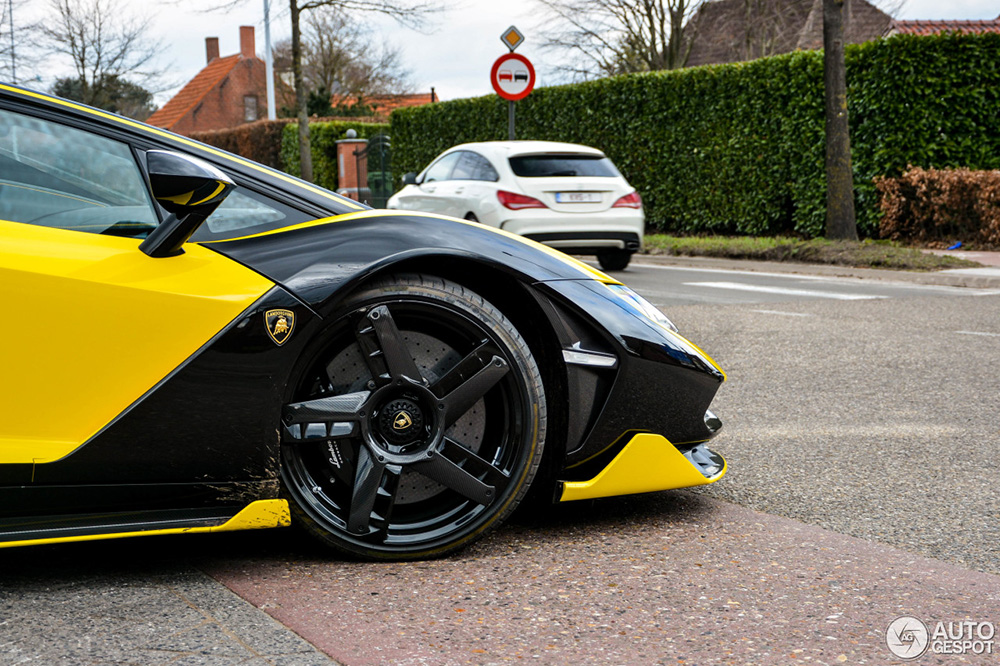 Out of storage: Lamborghini Centenario LP770-4 