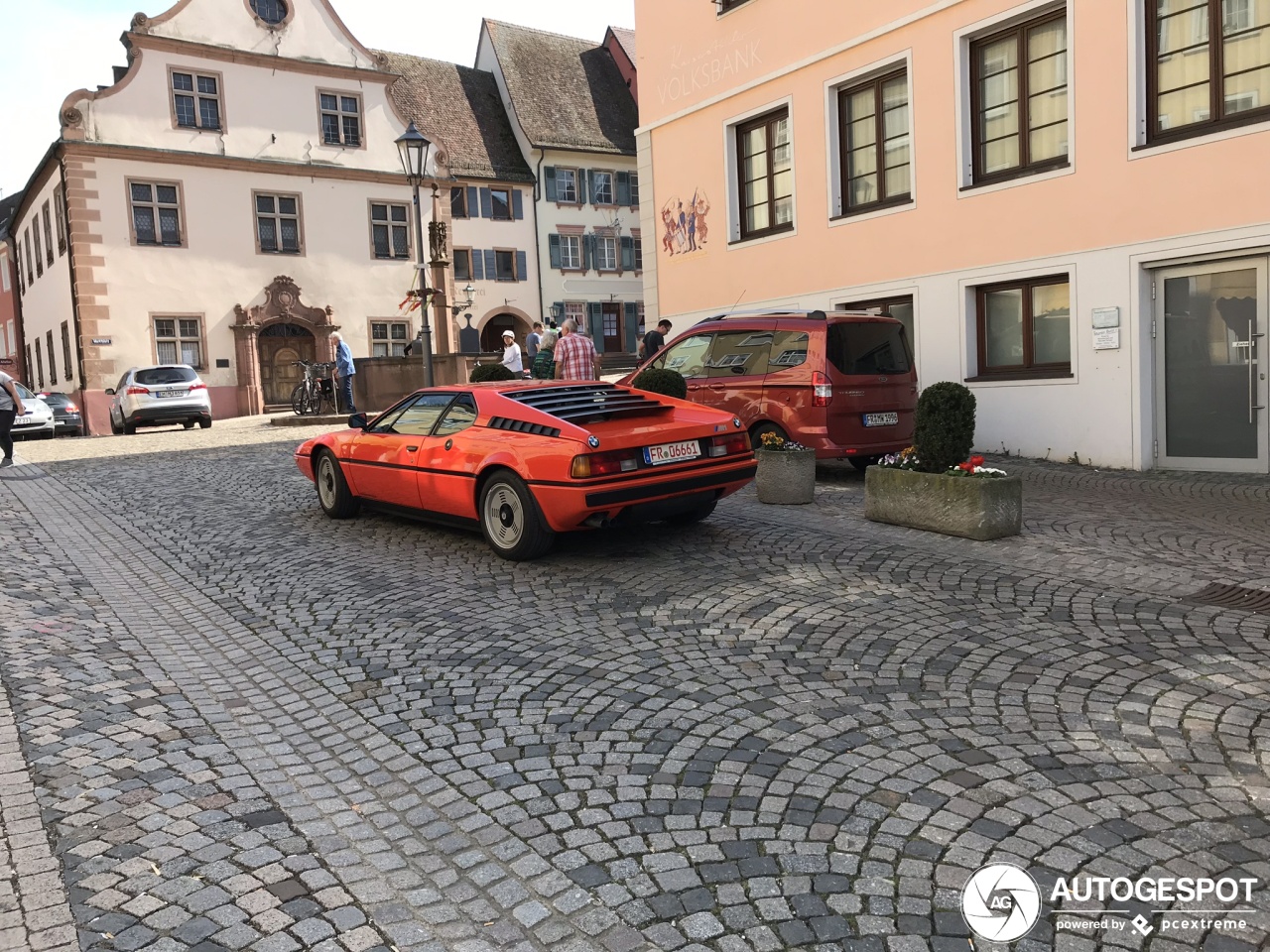 Italian styling, Bavarian engine-building artistry: BMW M1
