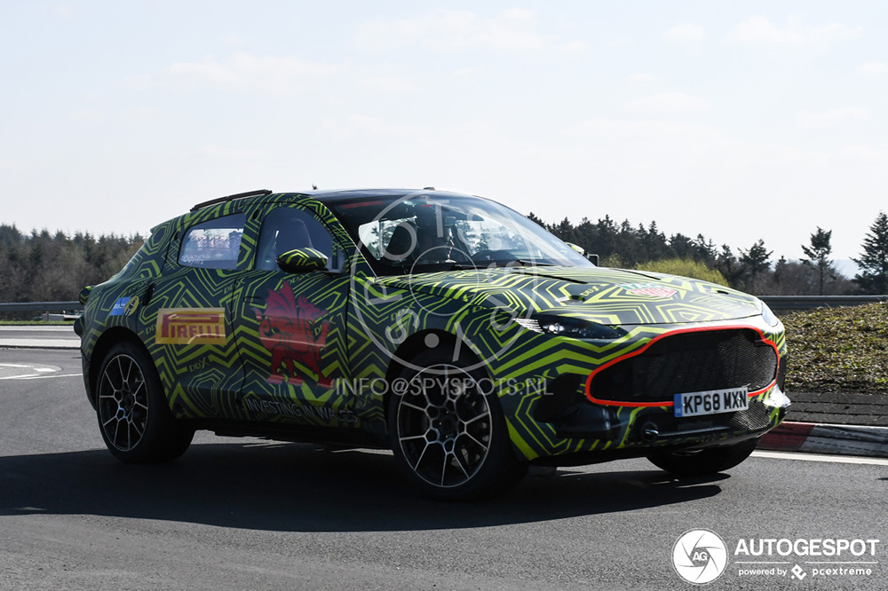 Aston Martin DBX begint met testen op de Nürburgring