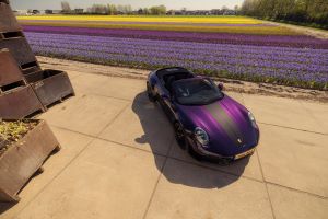 Porsche 911 GTS T-Hybrid Cabriolet meets the Dutch flower fields