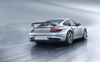 Smijten en gooien met de GT2 RS, dit is het promotiefilmpje