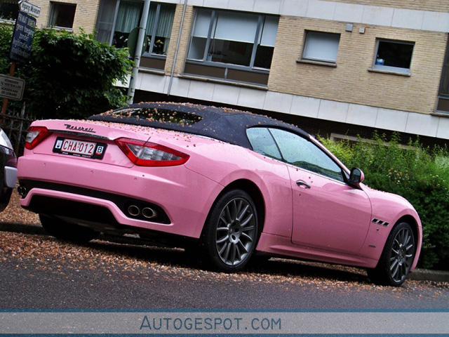 Strange sighting: Maserati GranCabrio 