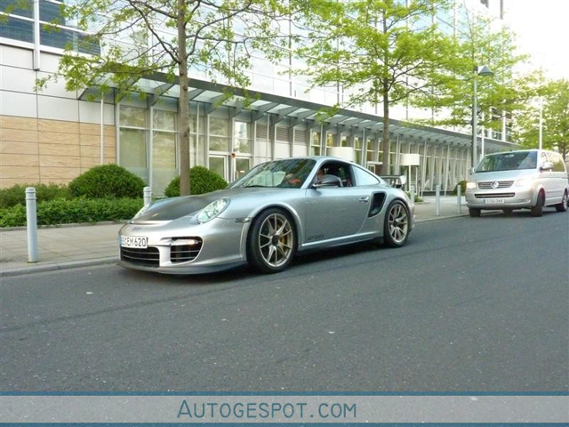 Primeur gespot: Porsche 997 GT2 RS