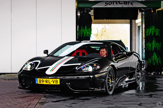 Autogespot wallpapers: top vijf van april