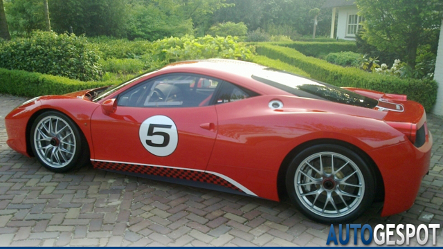 Topspot: Ferrari 458 Challenge