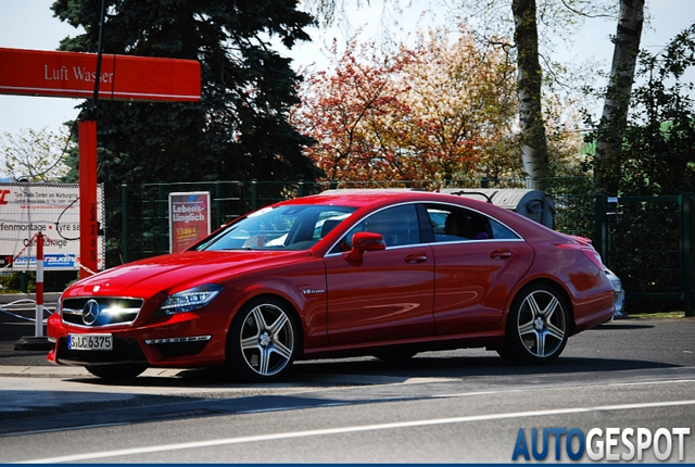 Gespot: Mercedes-Benz CLS 63 AMG C218