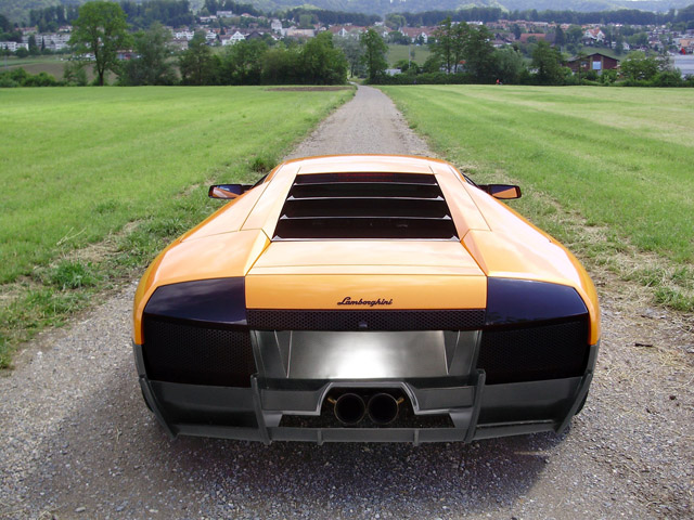 DMC pakt eerste generatie Lamborghini Murciélago aan