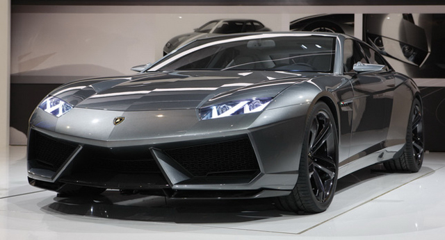 Derde model van Lamborghini is kwestie van tijd
